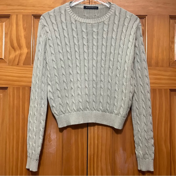 Brandy Melville Sweaters - Brandy Melville Gray Cable Knit Sweater Size Medium